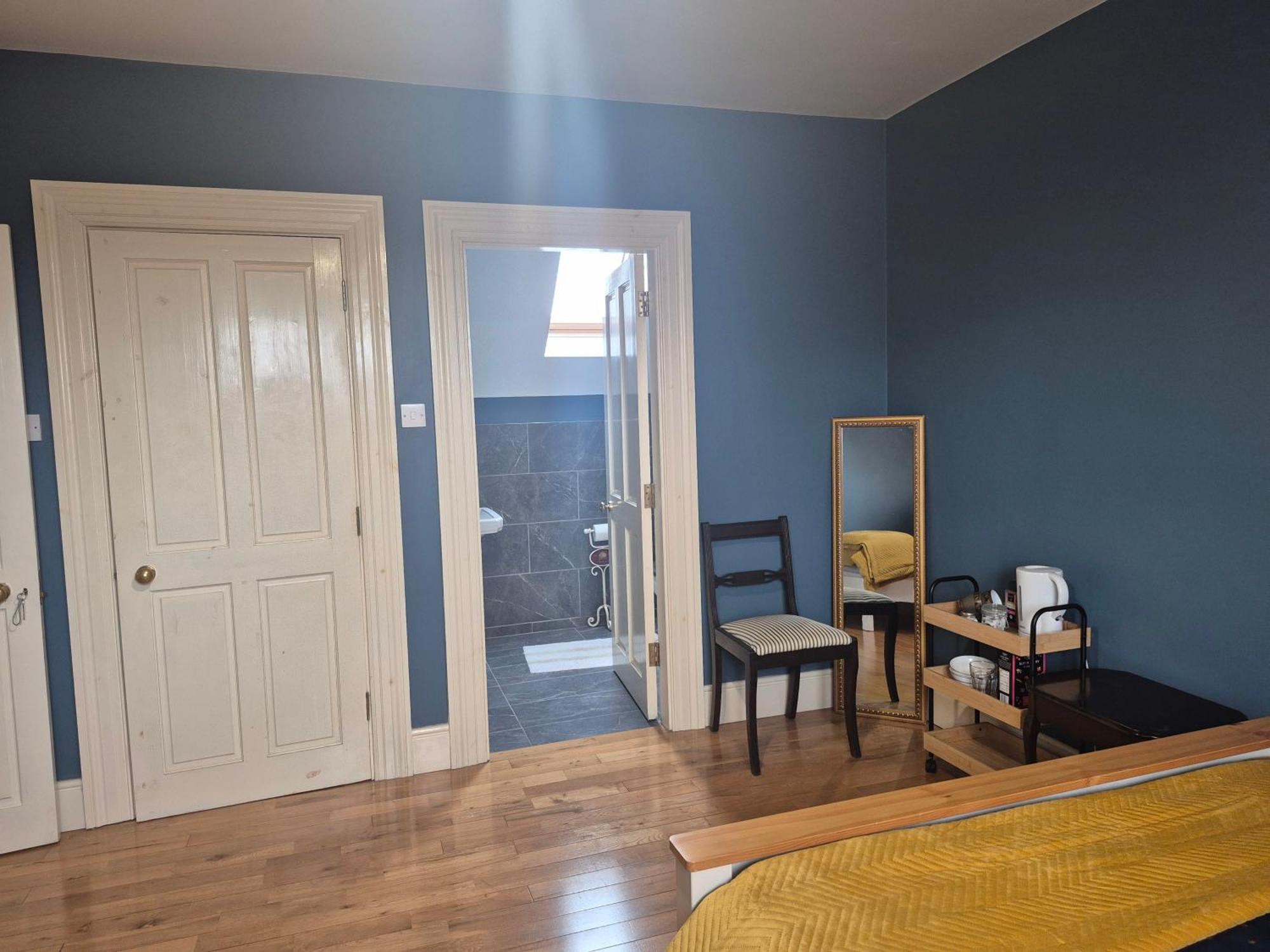 Ballinasloe Guest House In The Heart Of The Country Exterior foto
